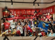 包含2025年欧洲俱乐部场均上座率排行：多特第1、拜仁第2、曼联第3，谁是球迷心中的王者？的词条